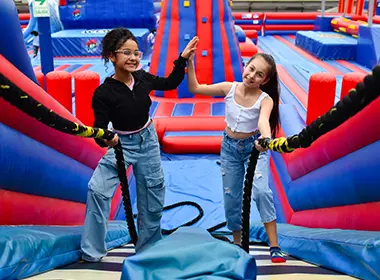 2x1 Pulsera de Inflata Park Ilimitada en Parque de la Amistad